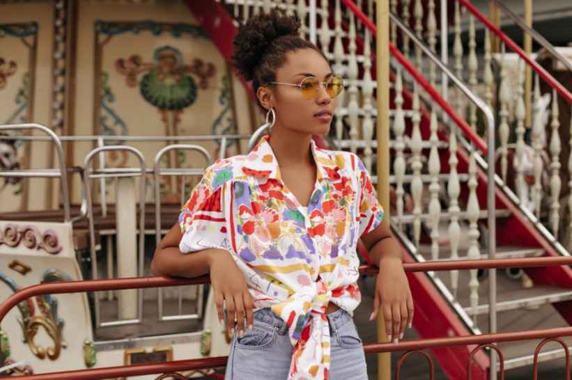 How to Match Accessories With Bold Ankara Prints