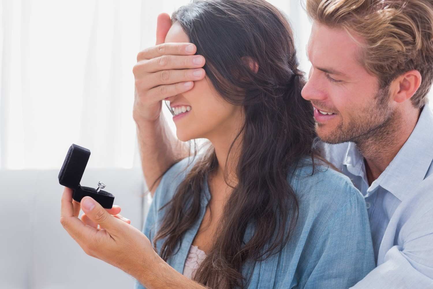 Best Jewelry Gifts for Girlfriend by Personal Style
